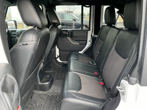 Used 2017 Jeep Wrangler Unlimited Sport image 30