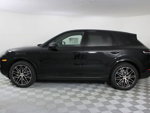 New 2026 Porsche Cayenne AWD/4WD image 2
