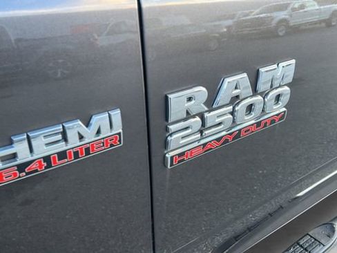 Used 2018 RAM 2500 Big Horn image 16