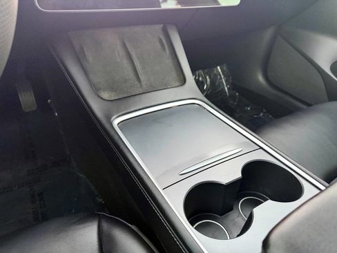 Used 2023 Tesla Model 3 Standard Range image 11