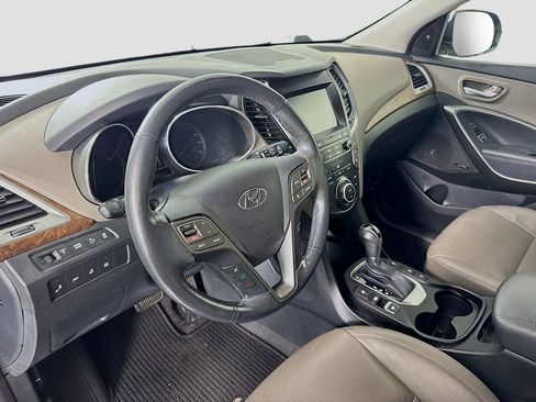 Used 2019 Hyundai Santa Fe XL FWD image 9