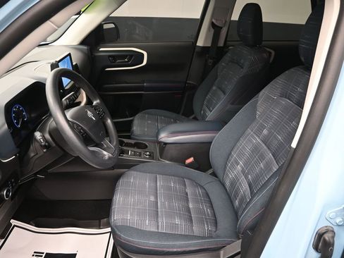 Used 2023 Ford Bronco Sport Heritage image 14