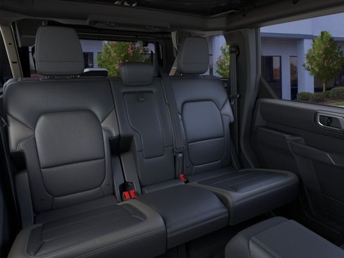 New 2026 Ford Bronco Outer Banks w/ Sasquatch Package AWD/4WD image 11