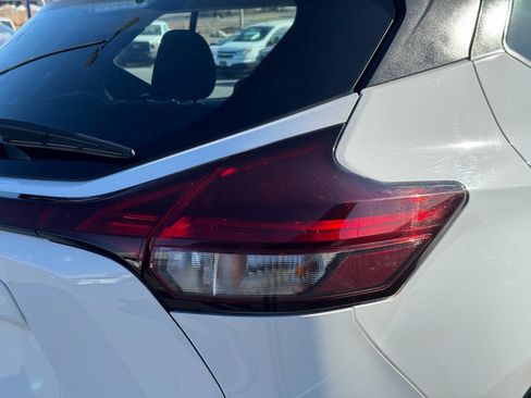 Used 2023 Nissan Kicks SV image 49