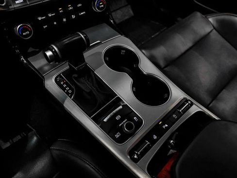 Used 2019 Kia Stinger GT AWD/4WD image 23
