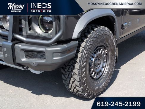 Used 2024 INEOS Grenadier Fieldmaster Edition image 9