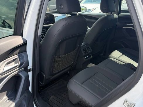 Certified 2025 Audi Q5 Premium w/ Convenience Package AWD/4WD image 14