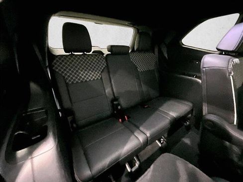 Used 2025 GMC Acadia Denali w/ Super Cruise Package FWD image 30