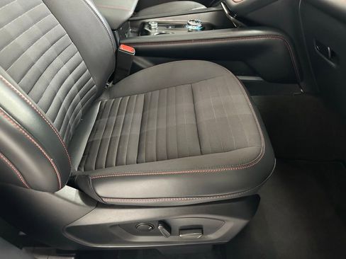 Used 2025 Ford Explorer ST-Line image 60