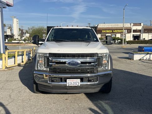 Used 2019 Ford F550 4x4 Crew Cab Super Duty image 5
