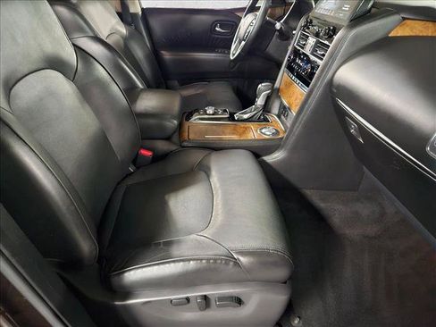 Used 2022 Nissan Armada SL w/ Captain's Chairs Package RWD image 22