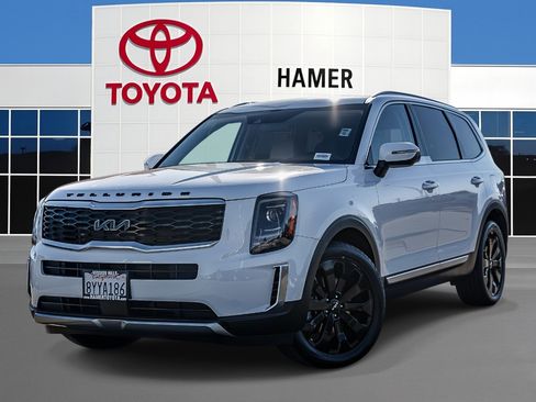 Used 2022 Kia Telluride S image 1