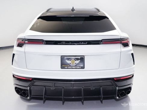 Used 2020 Lamborghini Urus image 8