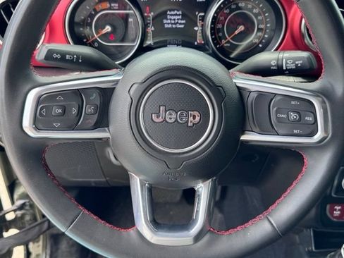 Used 2023 Jeep Gladiator Rubicon w/ LED Lighting Group AWD/4WD image 30