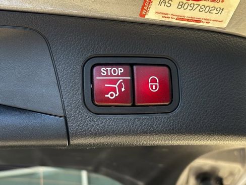 Used 2021 Mercedes-Benz GLA 250 image 24