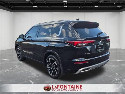 Used 2022 Mitsubishi Outlander SEL AWD/4WD image 3