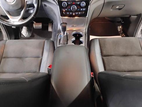 Used 2021 Jeep Grand Cherokee Laredo X RWD image 74