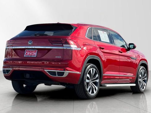 Used 2022 Volkswagen Atlas Cross Sport SEL Premium R-Line image 6