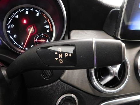 Used 2019 Mercedes-Benz CLA 250 4MATIC w/ Premium Package image 29