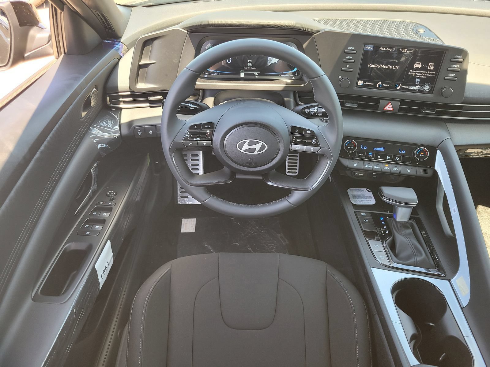 New 2026 Hyundai Elantra SEL Sport Premium FWD image 7