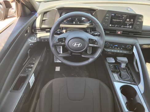 New 2026 Hyundai Elantra SEL Sport Premium FWD image 7