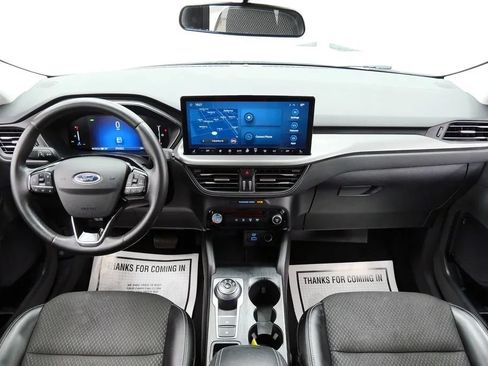 Used 2023 Ford Escape SE FWD image 20