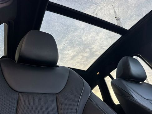 Used 2023 BMW X3 xDrive30i image 17