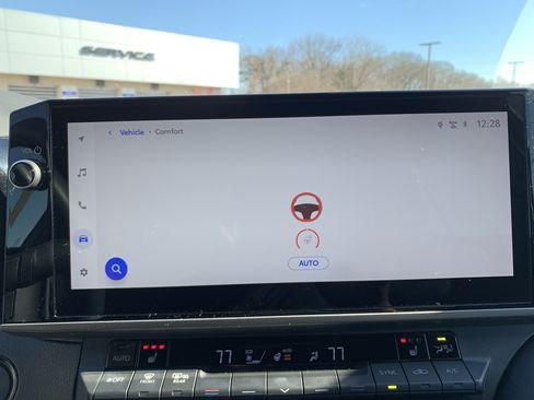 Used 2025 Toyota Camry XSE image 24