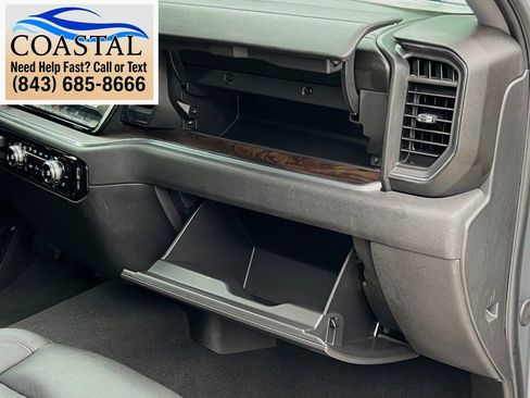 Used 2025 GMC Sierra 1500 SLT RWD image 29
