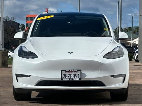 Used 2023 Tesla Model Y Long Range image 10