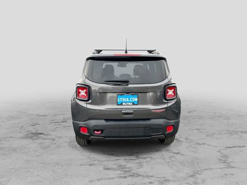 Certified 2018 Jeep Renegade Trailhawk w/ Cold Weather Group II image 7