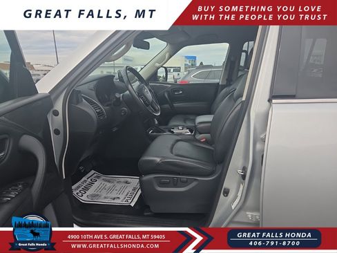 Used 2022 Nissan Armada SV image 12
