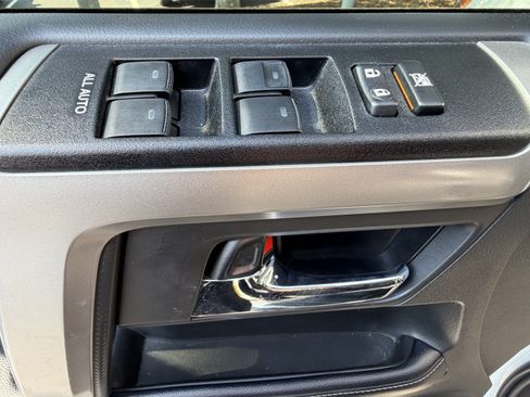 Used 2023 Toyota 4Runner SR5 AWD/4WD image 14