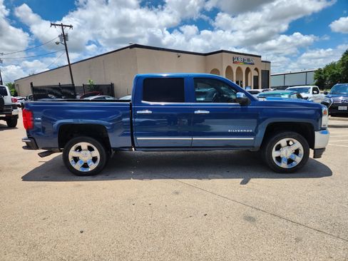 Used 2017 Chevrolet Silverado 1500 LTZ w/ Sport Package RWD image 6