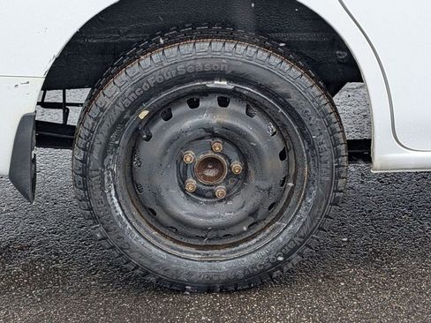 Used 2020 Nissan NV200 SV image 15