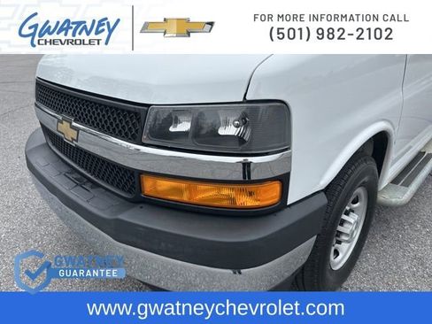 Used 2023 Chevrolet Express 2500 w/ Driver Convenience Package image 9