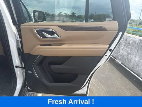 Used 2022 Chevrolet Tahoe Premier RWD image 14