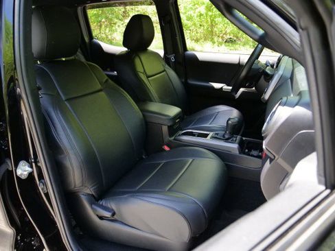 Used 2022 Toyota Tacoma TRD Sport image 37