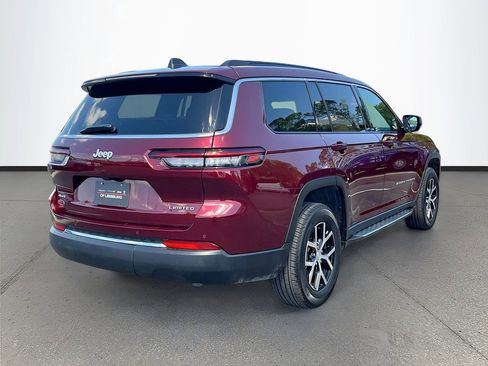 Certified 2025 Jeep Grand Cherokee L Limited w/ Trailer Tow Package image 7