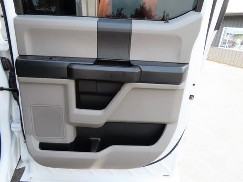 Used 2019 Ford F250 XL w/ Power Equipment Group AWD/4WD image 40