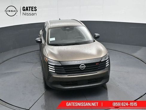 New 2026 Nissan Kicks SR image 54