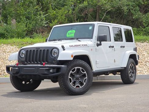 Used 2016 Jeep Wrangler Unlimited Rubicon AWD/4WD image 1