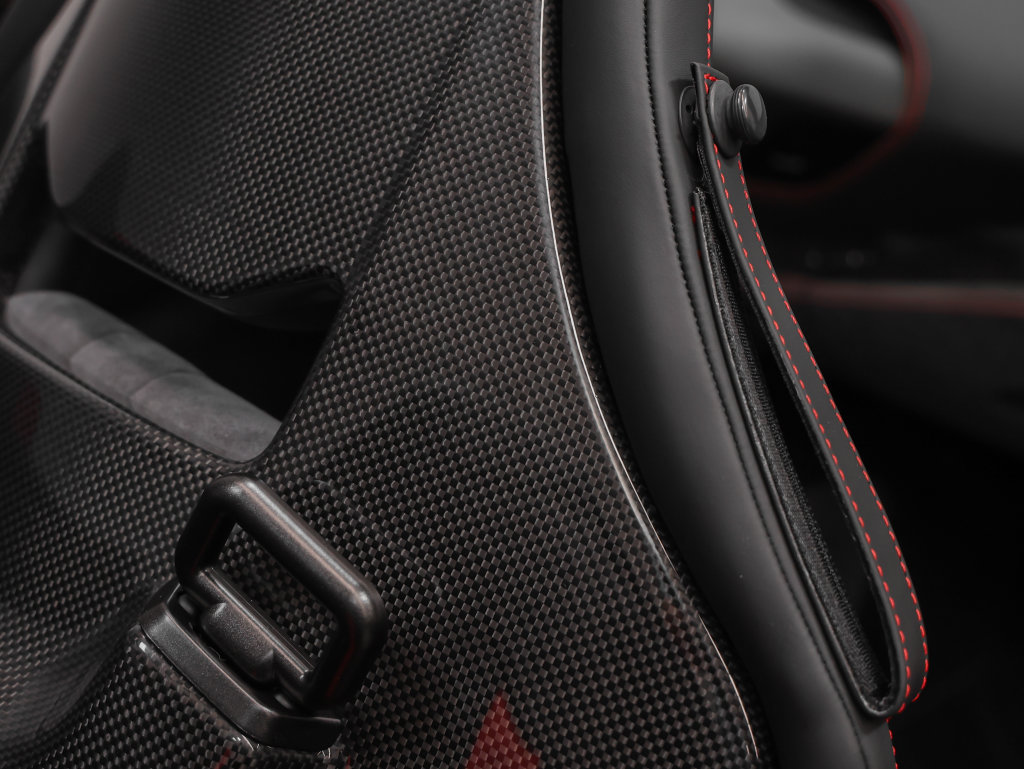 Certified 2023 Ferrari F8 Tributo RWD image 23