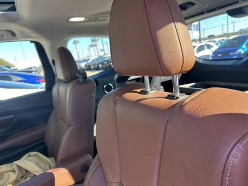 Used 2023 Subaru Ascent Touring image 15