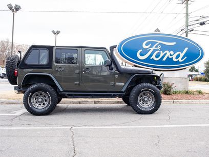 Used 2016 Jeep Wrangler Unlimited Rubicon w/ Connectivity Group