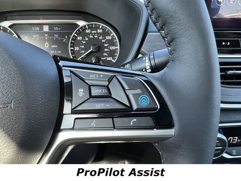 Certified 2025 Nissan Altima 2.5 SL image 7