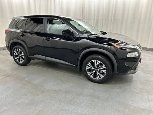 Used 2023 Nissan Rogue SV FWD image 1