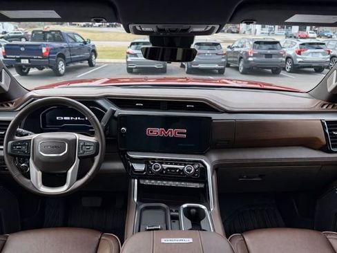 Used 2024 GMC Sierra 2500 Denali w/ Denali Reserve Package image 23