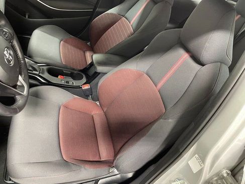 Used 2024 Toyota Corolla SE image 11