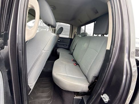 Used 2015 RAM 1500 Classic SLT image 26